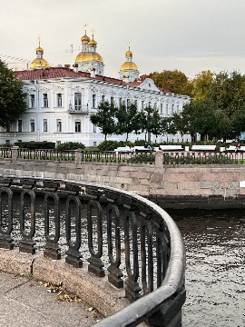Аль Кхалес Любна 22